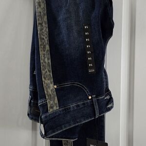 White Mark Dark Blue Denim Jeans with Leopard Detail